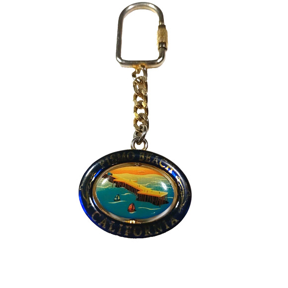 Pismo Beach California Spinner Keychain Metal Gold Tone - Picture 2 of 6